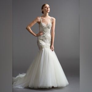 Watters Vienna Bride beautifully dress, size 8